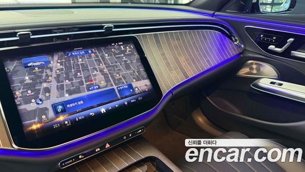 Mercedes-Benz E-Class 2025, фото 15