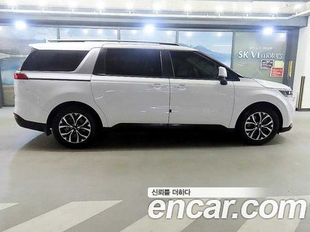 Kia Carnival 2023, фото 3