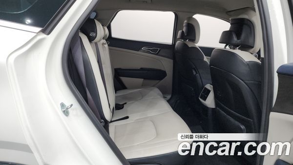Kia Sportage 2022, фото 17