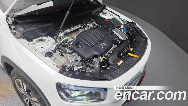 Mercedes-Benz GLB 2022, фото 6