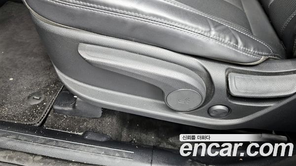 Hyundai Santa Fe 2023, фото 31