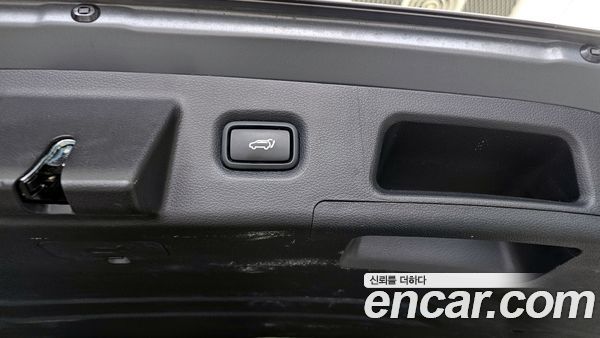 Hyundai Santa Fe 2023, фото 32