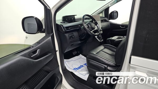 Hyundai Staria 2022, фото 10