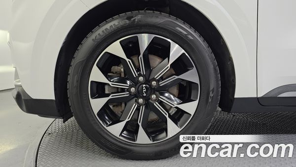 Kia Carnival 2022, фото 5