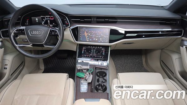 Audi A7 2022, фото 10
