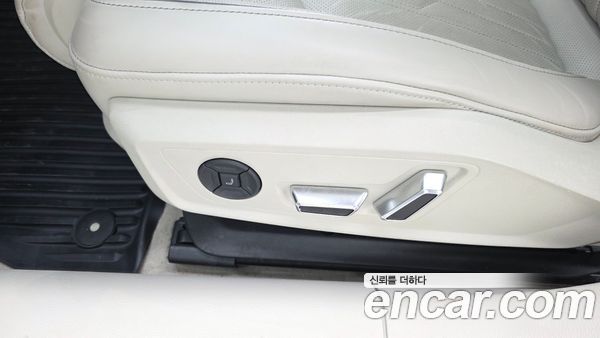 Audi A7 2022, фото 29