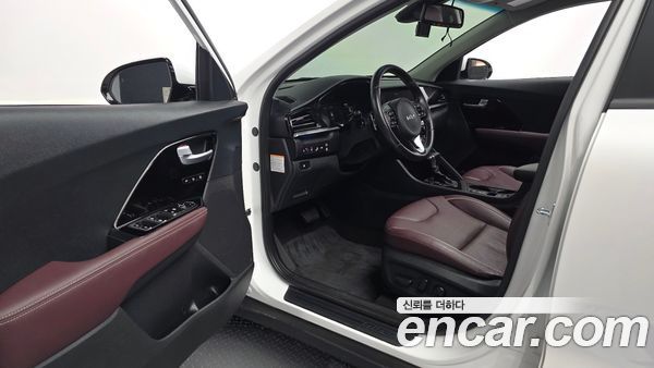 Kia Niro 2022, фото 10