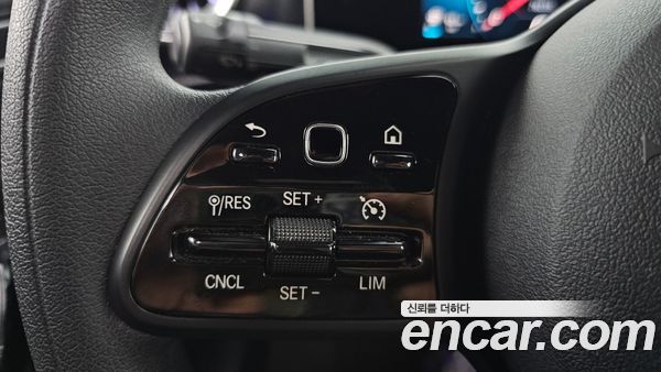 Mercedes-Benz A-Class 2020, фото 20