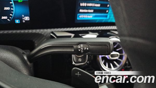 Mercedes-Benz A-Class 2020, фото 26
