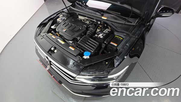 Volkswagen Passat 2022, фото 6