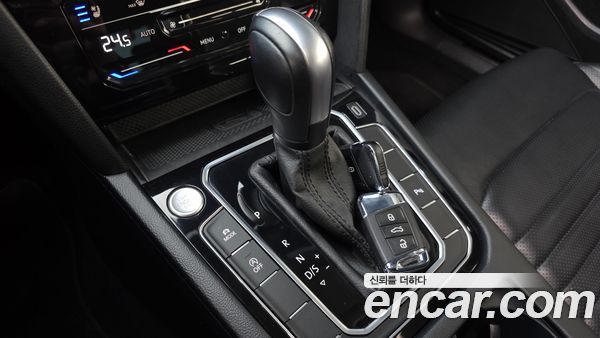 Volkswagen Passat 2022, фото 12