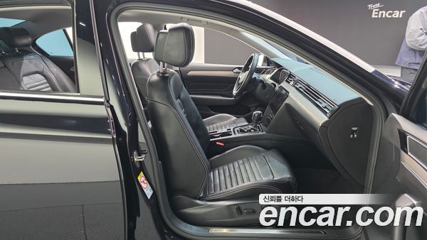 Volkswagen Passat 2022, фото 17