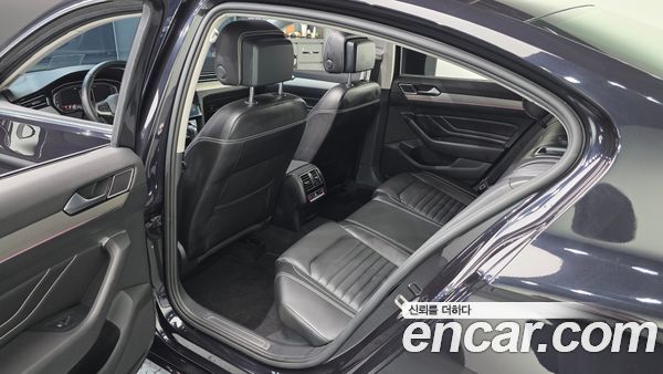 Volkswagen Passat 2022, фото 16