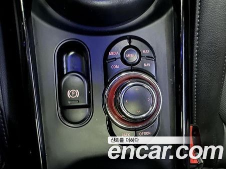 MINI CLUBMAN 2022, фото 14