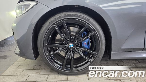 BMW 3 Series 2021, фото 5