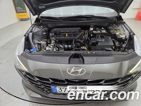 Hyundai Elantra 2021, фото 5