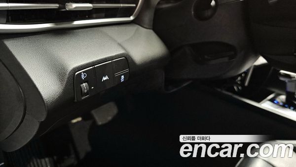 Hyundai Elantra 2023, фото 20