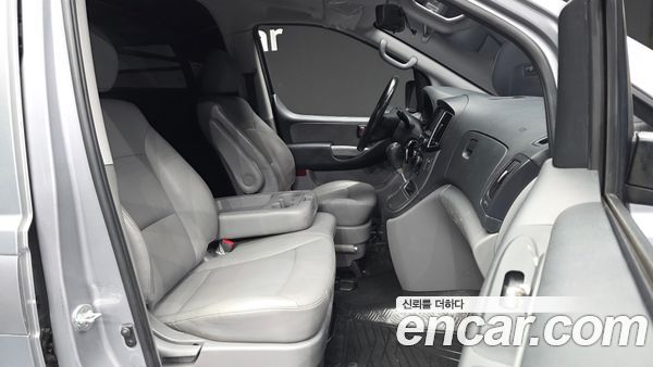 Hyundai Grand Starex 2021, фото 11