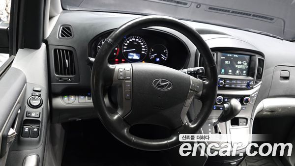 Hyundai Grand Starex 2021, фото 13
