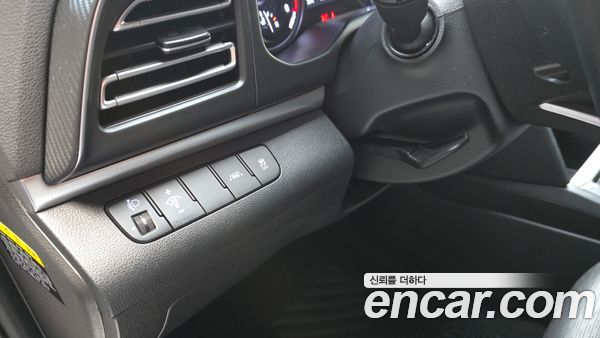 Hyundai Elantra 2020, фото 15