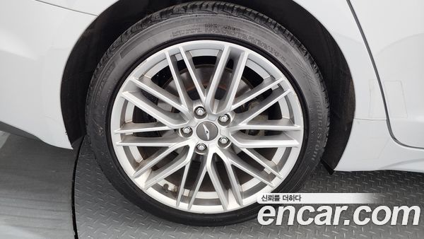 Genesis G70 2020, фото 5