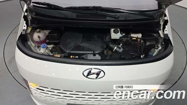 Hyundai Staria 2023, фото 6