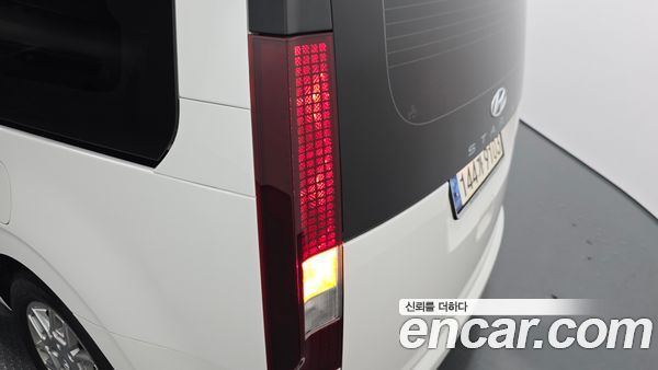 Hyundai Staria 2023, фото 9