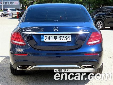 Mercedes-Benz E-Class 2020, фото 4