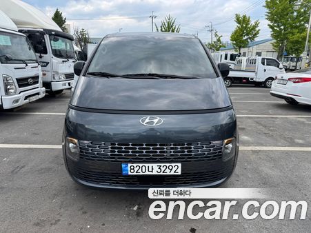 Hyundai Staria 2023, фото 2