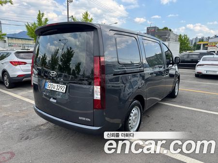 Hyundai Staria 2023, фото 5