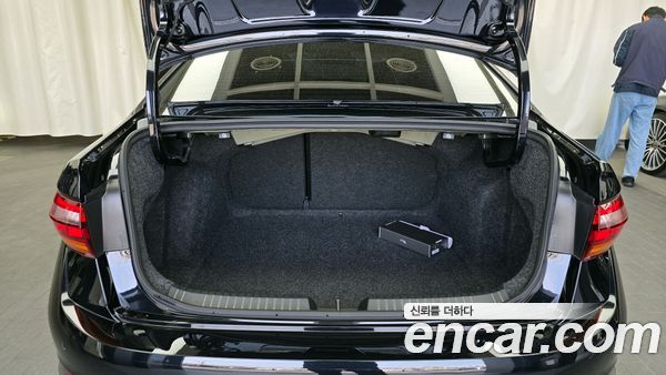 Volkswagen Jetta 2023, фото 26