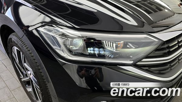Volkswagen Jetta 2023, фото 8