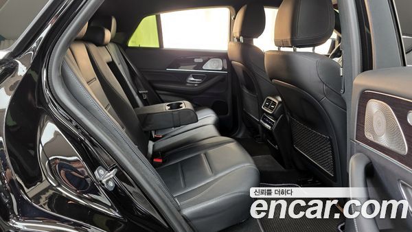 Mercedes-Benz GLE 2020, фото 18