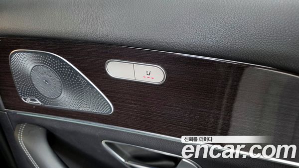 Mercedes-Benz GLE 2020, фото 24