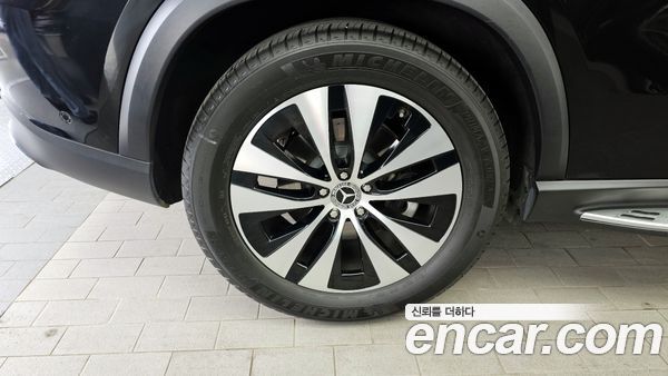 Mercedes-Benz GLE 2024, фото 5