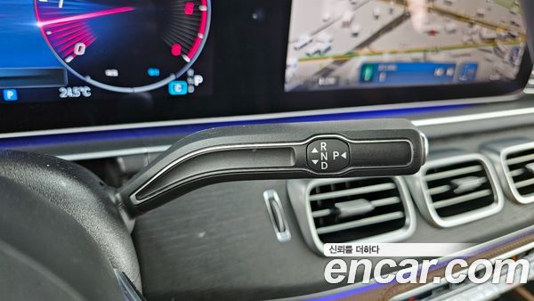 Mercedes-Benz GLE 2024, фото 12