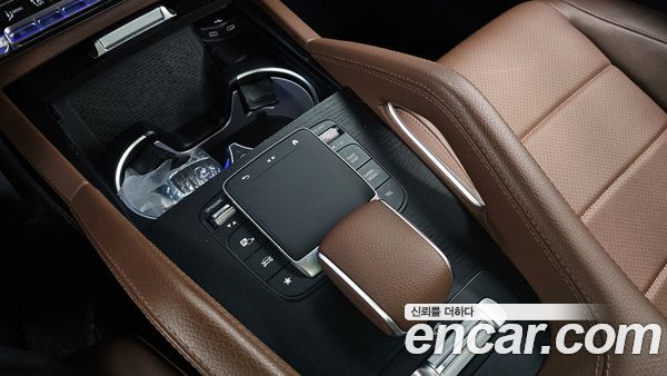 Mercedes-Benz GLE 2024, фото 22
