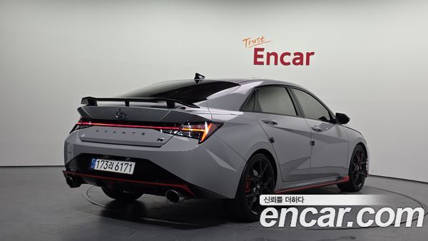 Hyundai Elantra 2022, фото 2