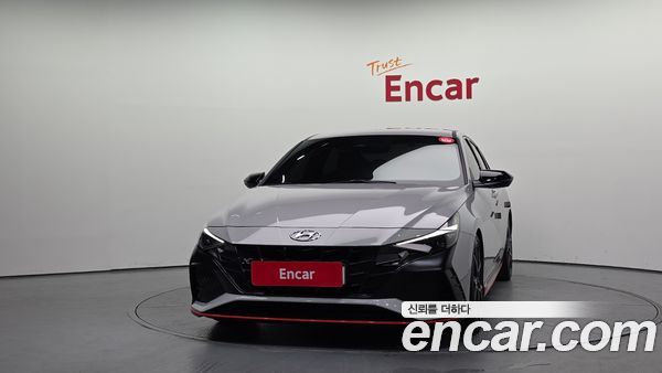 Hyundai Elantra 2022, фото 3