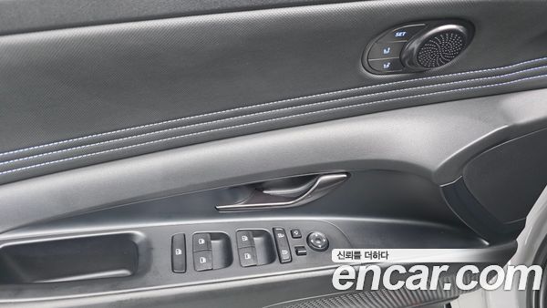 Hyundai Elantra 2022, фото 18