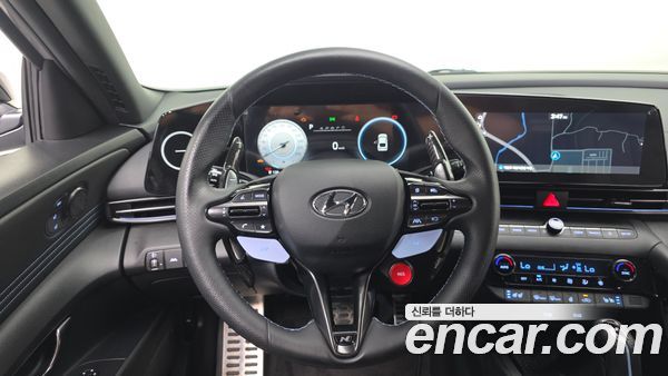Hyundai Elantra 2022, фото 20
