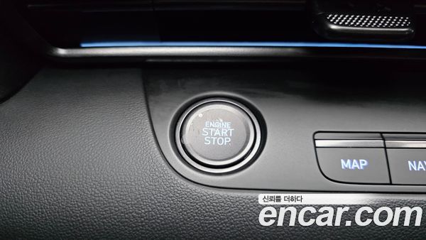 Hyundai Elantra 2022, фото 26