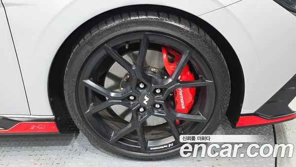 Hyundai Elantra 2022, фото 7