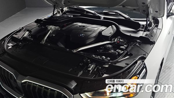 BMW 5 Series 2025, фото 5