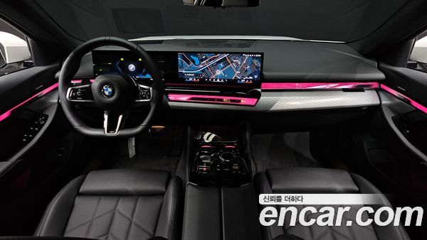 BMW 5 Series 2025, фото 9