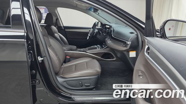 Hyundai Grandeur 2022, фото 11