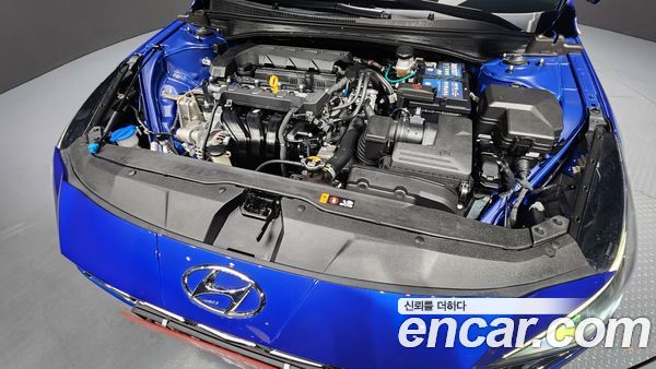 Hyundai Elantra 2021, фото 6