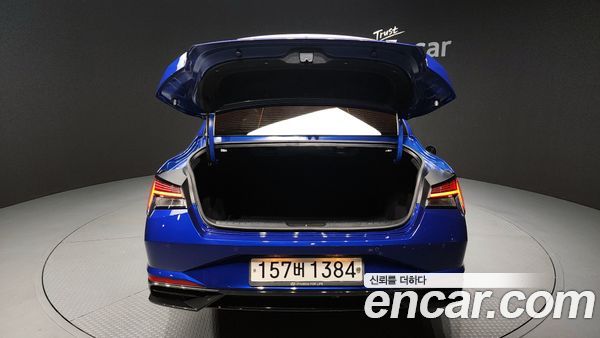 Hyundai Elantra 2021, фото 20