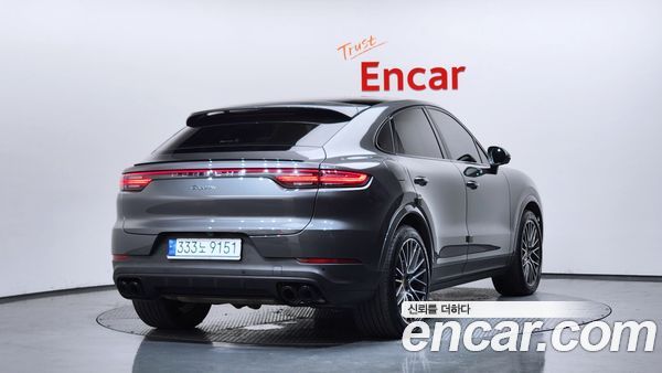 Porsche Cayenne 2020, фото 2