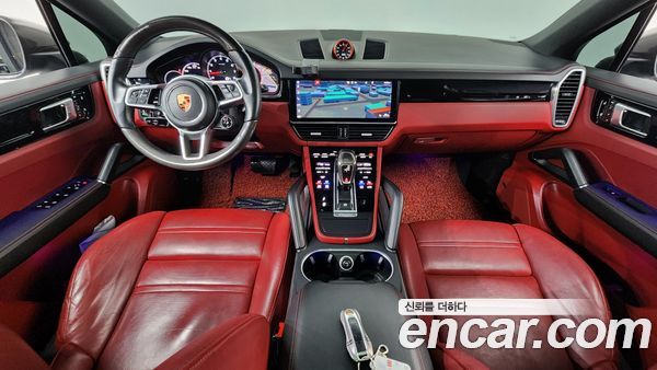 Porsche Cayenne 2020, фото 10